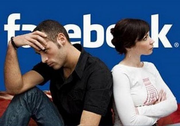 divorzio-e-facebook