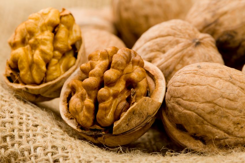 Mangiate 5 noci al giorno e aspettate 4 ore, poi scoprite cosa succede al vostro corpo! Leggi Mangiate 5 noci al giorno e aspettate 4 ore, poi scoprite cosa succede al vostro corpo! Leggi