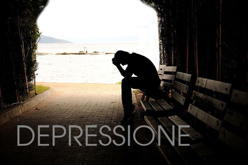 Quando la depressione è "nascosta", ecco come riconoscerla e aiutare