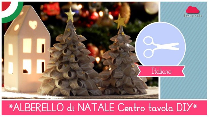 Alberi Di Natale Bellissimi Immagini.Bellissimi Alberi Di Natale Fai Da Te In Stoffa O Pannolenci Per Decorare La Tua Tavola