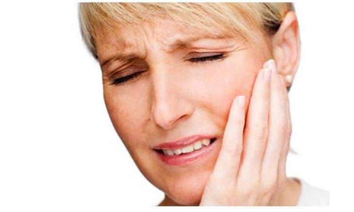 Questo alimento lo avete in casa e lo usate tutti i giorni, forse non lo sapete ma vi aiuta contro il mal di denti e previene il cancro allo stomaco…Leggi Questo alimento lo avete in casa e lo usate tutti i giorni, forse non lo sapete ma vi aiuta contro il mal di denti e previene il cancro allo stomaco…Leggi