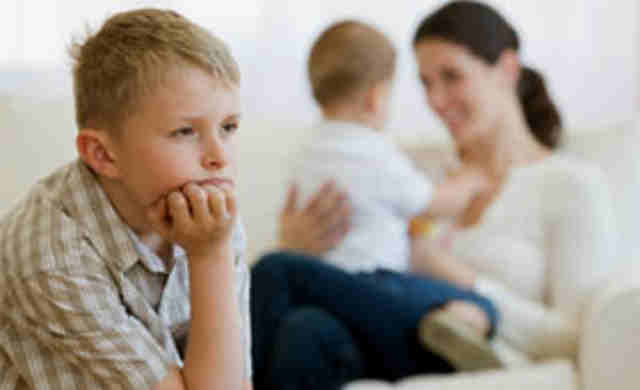 Il figlio preferito, esiste davvero? Il tabù del figlio prediletto: la mia storia Il figlio preferito, esiste davvero? Il tabù del figlio prediletto: la mia storia