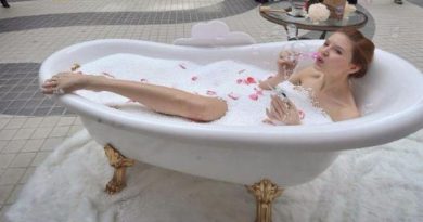 Un’ora di bagno caldo fa perdere le stesse calorie di 30 minuti di passeggiata Un’ora di bagno caldo fa perdere le stesse calorie di 30 minuti di passeggiata