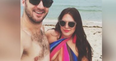 Ha pubblicato una foto di sua moglie in bikini: quello che ha detto sul suo corpo ha commosso migliaia di persone Ha pubblicato una foto di sua moglie in bikini: quello che ha detto sul suo corpo ha commosso migliaia di persone