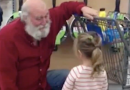 La bambina corre fino a “Babbo Natale” al negozio di alimentari, la risposta di lui scioglierà il tuo cuore La bambina corre fino a “Babbo Natale” al negozio di alimentari, la risposta di lui scioglierà il tuo cuore