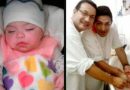 La coppia gay adotta una bambina con HIV che in precedenza era stato respinto da 10 famiglie La coppia gay adotta una bambina con HIV che in precedenza era stato respinto da 10 famiglie