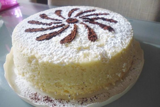 Come preparare una torta allo yogurt in pochi minuti, nel ...